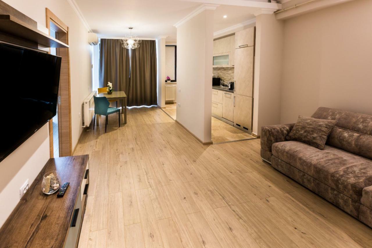 Rose Luxury Apartment Mamaia Eksteriør billede